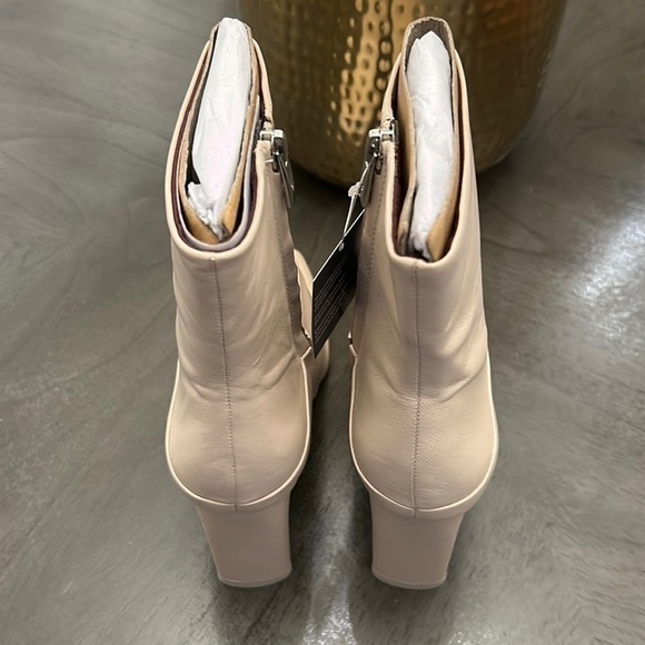 Franco Sarto Flexa Comfort Leather Bootie - Picture 7 of 16